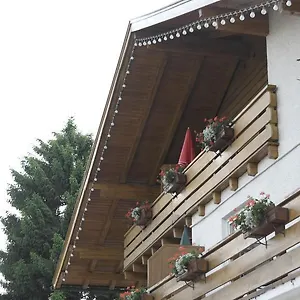 Appartement Alpenbluemchen Apts. Der Kornauer Stuben, Oberstdorf